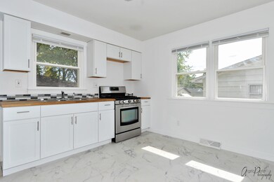 1907 Jethro Ave, Zion, IL 60099 - photo 5