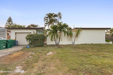 1132 Pine Tree Dr, Satellite Beach, FL 32937 - photo 2