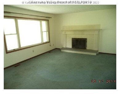 94 Mannon Dr, Alum Creek, WV 25003 - photo 2