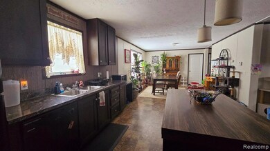 528 Elmwood Ln, Columbus, MI 48063 - photo 7