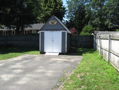 12 Middle St, Springfield, MA 01104 - photo 6