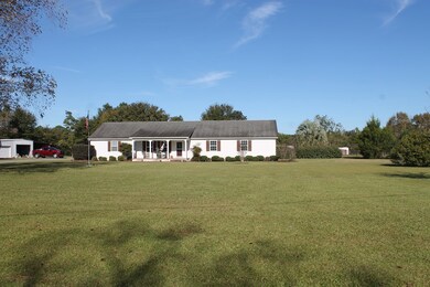 345 Running Rose Cir, Douglas, GA 31535 - photo 4