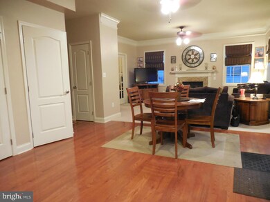 9042 Lindale Ave, Greencastle, PA 17225 - photo 5