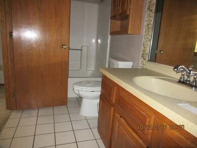 1st Floor Bathroom