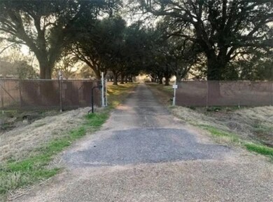 Security gate around all acrage