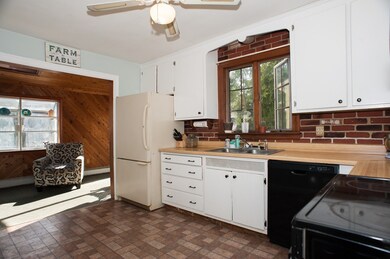 6 Ralph St, Worcester, MA 01605 - photo 5