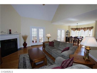 Den/Family/Great Room - Open floor plan - second s
