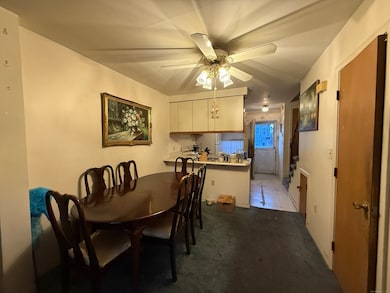 186 Stillwater Ave unit 129, Stamford, CT 06902 - photo 6