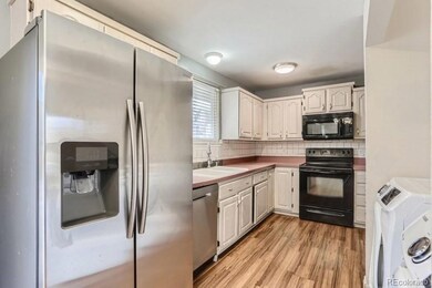 1121 S Salida Way, Aurora, CO 80017 - photo 2