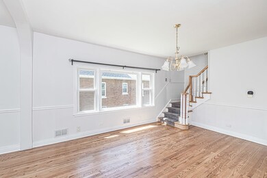 1410 Campbell Ave, Des Plaines, IL 60016 - photo 4