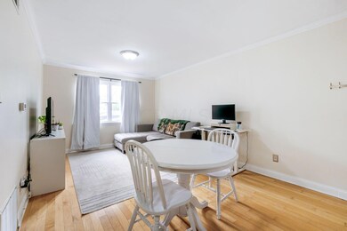 1397 Broadview Ave 3 (Interior)-1