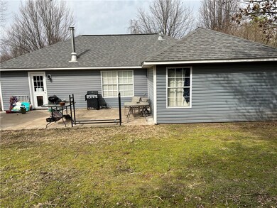 815 Costales Ln, Bethel Heights, AR 72764 - photo 4