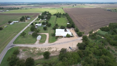 1616 Farmers Rd, Burlington, TX 76519 - photo 3