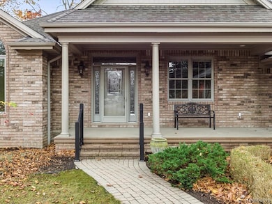 3993 N River Rd, Fort Gratiot, MI 48059 - photo 2