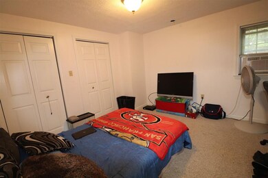 22 Walnut Cir, MerriMacK, NH 03054 - photo 4