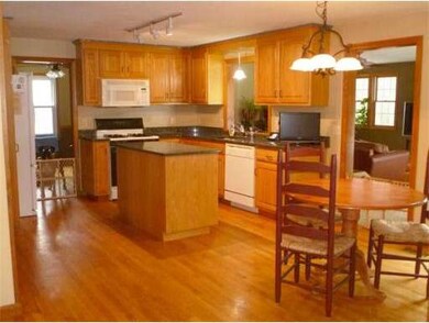 31 North St, Bellingham, MA 02019 - photo 6