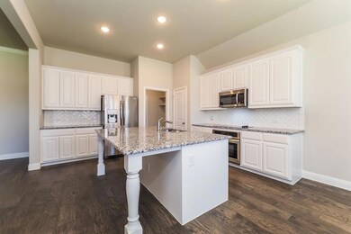 704 Liberty Dr, Joshua, TX 76058 - photo 6