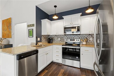 104 S Mc Gee St, Tonganoxie, KS 66086 - photo 7