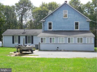 502 Knoxville Rd, Knoxville, MD 21758 - photo 2
