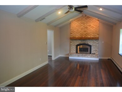 4908 Limeport Pike, Zionsville, PA 18092 - photo 5