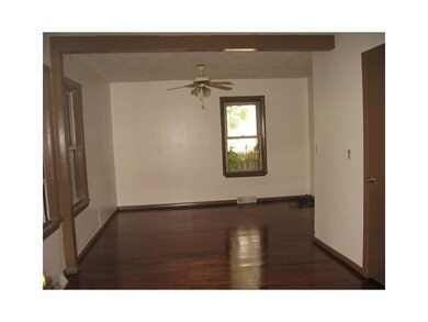 102 Kenyon Ave, Pawtucket, RI 02861 - photo 7