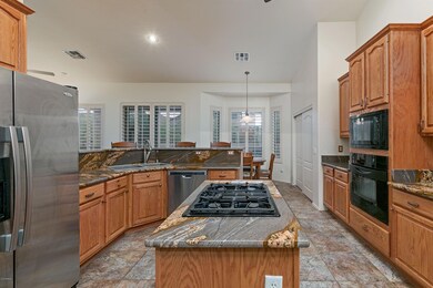 008_Kitchen