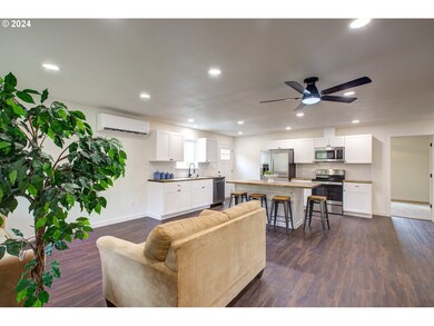 6405 Nonpareil Rd, Sutherlin, OR 97479 - photo 7