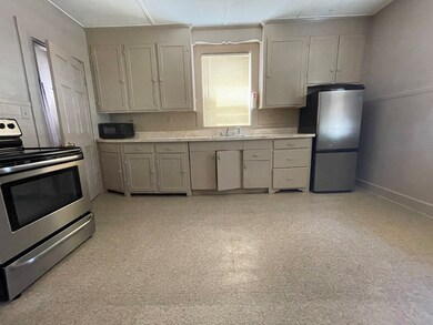 16 Robinson St unit 1, Lynn, MA 01905 - photo 4