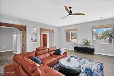 781 E Josephine Canyon Dr 17