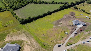 17910 S Keeler St, Lenexa, KS 66062 - photo 5