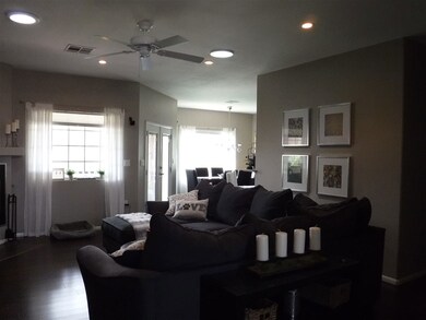 1054 Pajarito Dr, Alamogordo, NM 88310 - photo 3