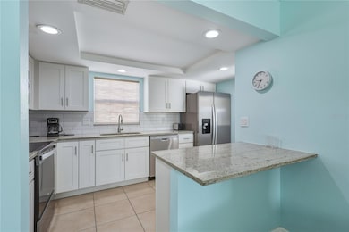 Island House unit 26, Sarasota, FL 34242 - photo 7