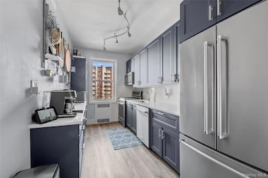 110-31 73rd Rd unit 4B, Forest Hills, NY 11375 - photo 5