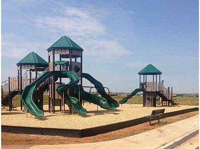 18232 Summer Grove Ave, Edmond, OK 73012 - photo 6