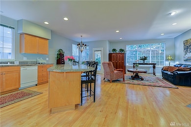 6672 161st Ave SE unit A, Bellevue, WA 98006 - photo 6