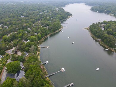 87 Lighthouse Ln, Mashpee, MA 02649 - photo 5