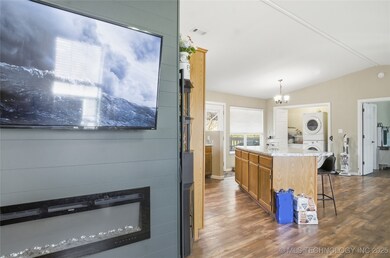 474677 E 611 Rd, Watts, OK 74964 - photo 6