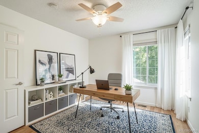 2060 E Phillips Ln, Centennial, CO 80122 - photo 4