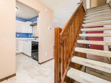 5633 Barney Ln unit 43E, Columbus, OH 43235 - photo 5