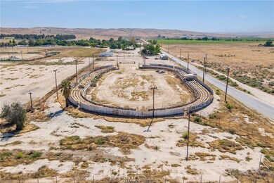 116 W Ash St, Taft, CA 93268 - photo 5