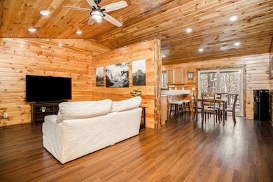 970 Scenic View Dr unit 18, Plainwell, MI 49080 - photo 3