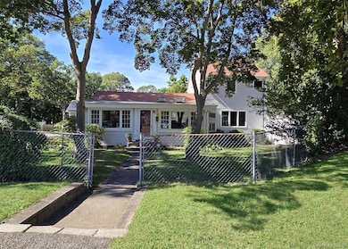 3 Broadway, Ronkonkoma, NY 11779 - photo 2