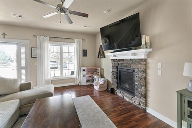 2715 NW 154th Ct, Clive, IA 50325 - photo 6