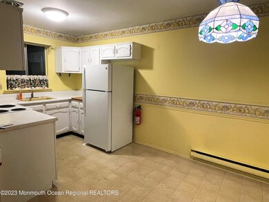 Eat in Kitchen