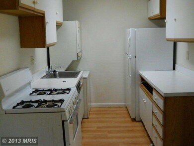 3103 Southern Ave unit 21, Temple Hills, MD 20748 - photo 3