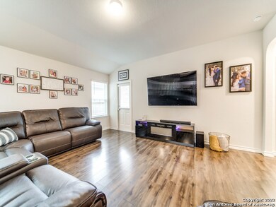 4823 Backswing Way, San Antonio, TX 78261 - photo 7