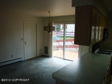 Large Unit Dining Room