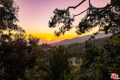 Spectacular Sunsets 330 days :)
