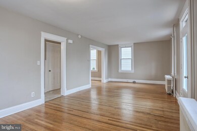 132 E Caracas Ave, Hershey, PA 17033 - photo 5