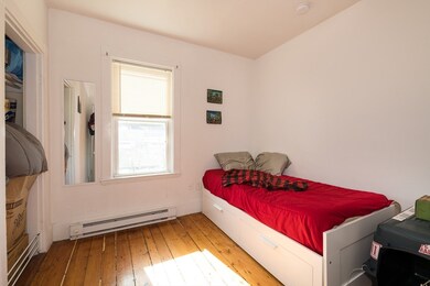 2 Hampshire Ct unit 2, Cambridge, MA 02139 - photo 4